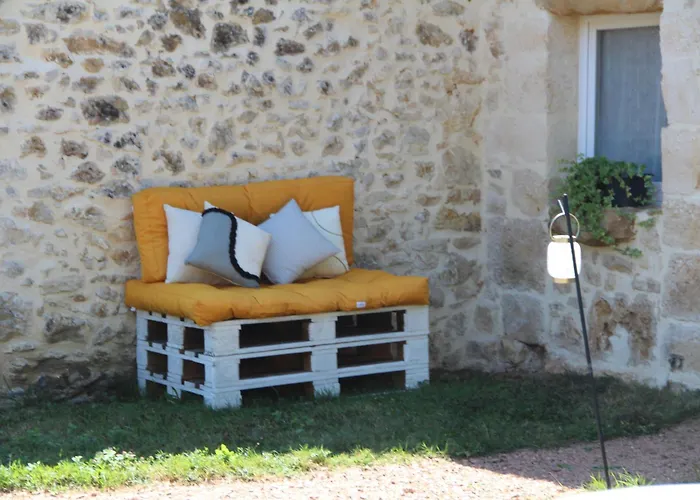 La P'tite Maison * Lussas-et-Nontronneau